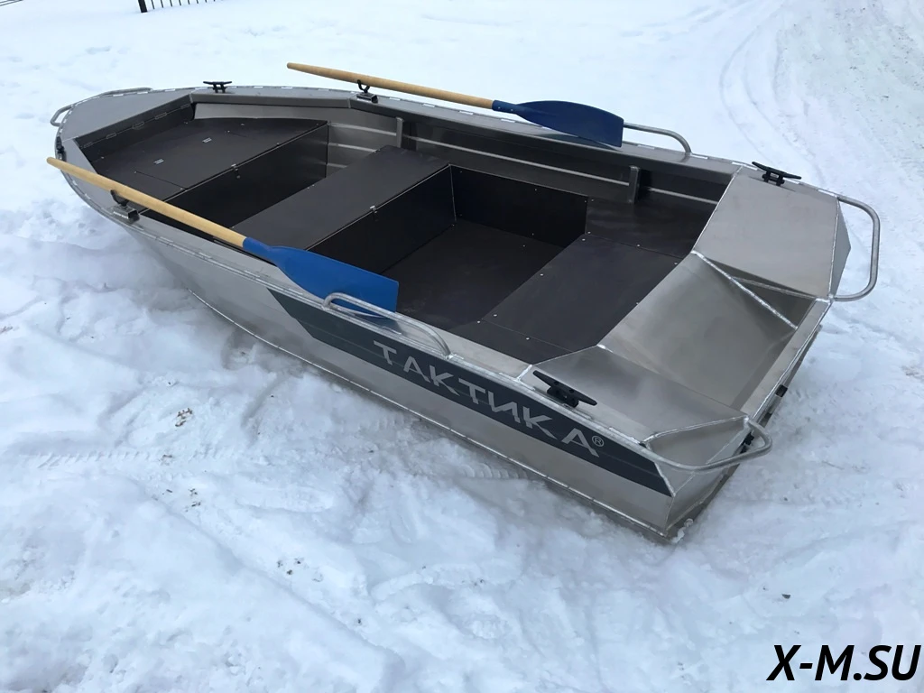 Алюминиевая моторная лодка Тактика-390РМ Алюминиевая моторная лодка Тактика-390РМ